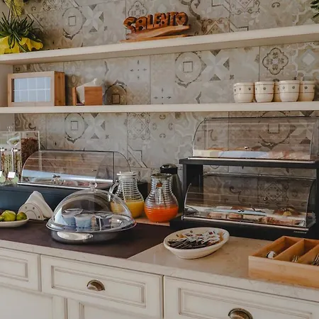 Couette-café Il Noce Salento Tourism Services