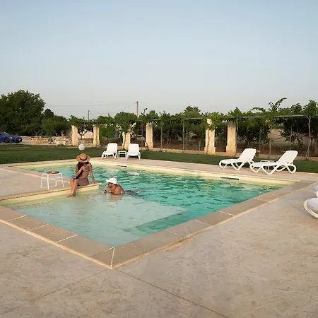 Il Noce Salento Tourism Services Couette-café Nardò