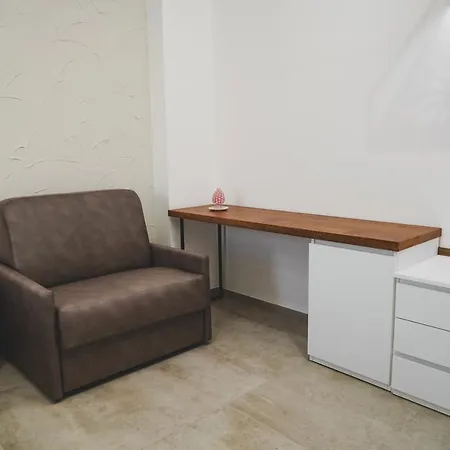 Couette-café Il Noce Salento Tourism Services 3*