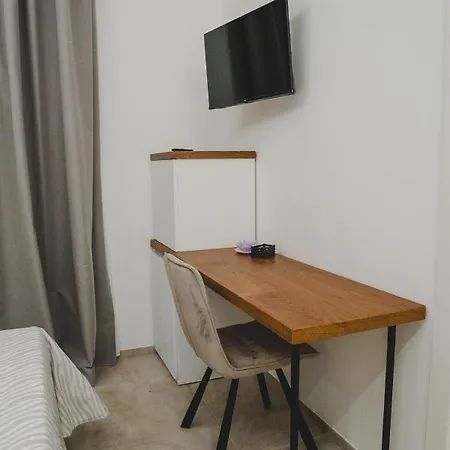 Il Noce Salento Tourism Services Нардо